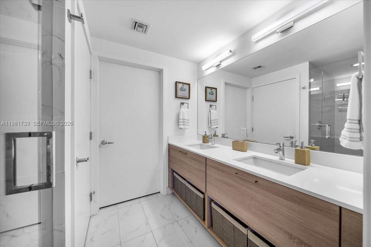 Master bath