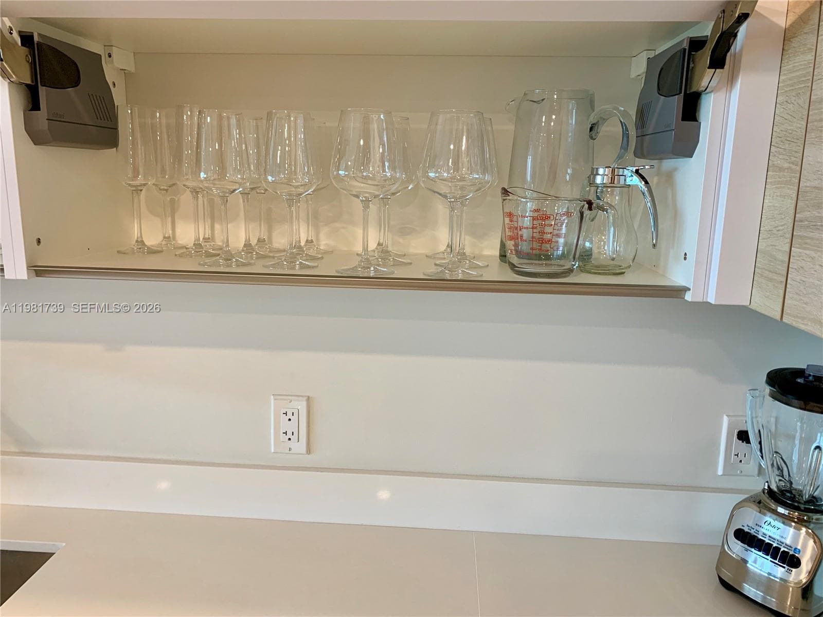 All vases, cups, glasses