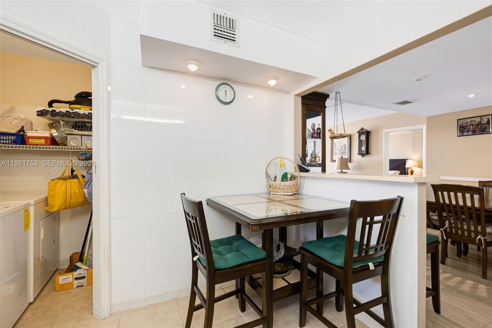 Manatee · #1109 in Surfside - Photo 7