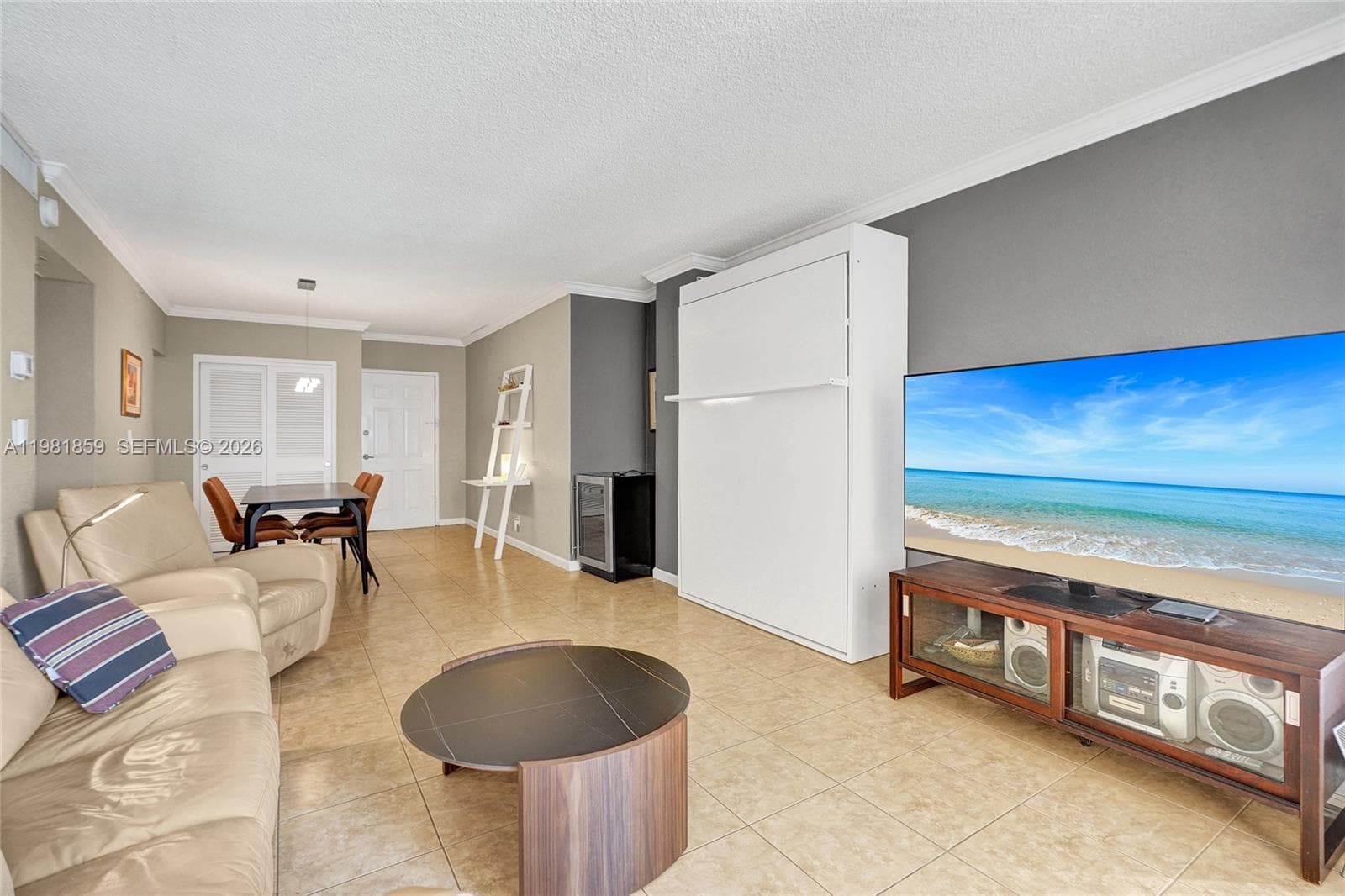 WAVE CONDO · #618 (Available Sep 16) in Hollywood - Photo 12