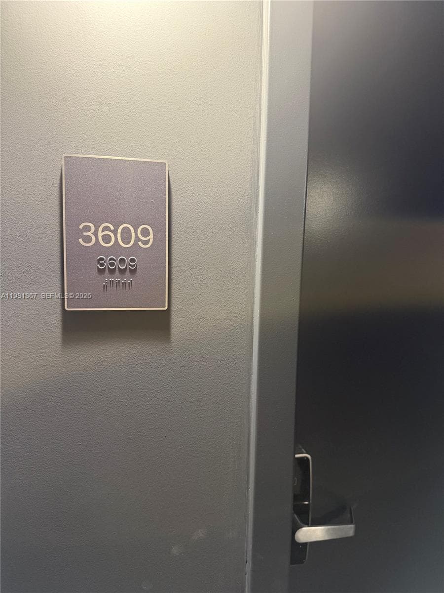 121 Ne 5TH St · #3609 in Miami - Photo 28