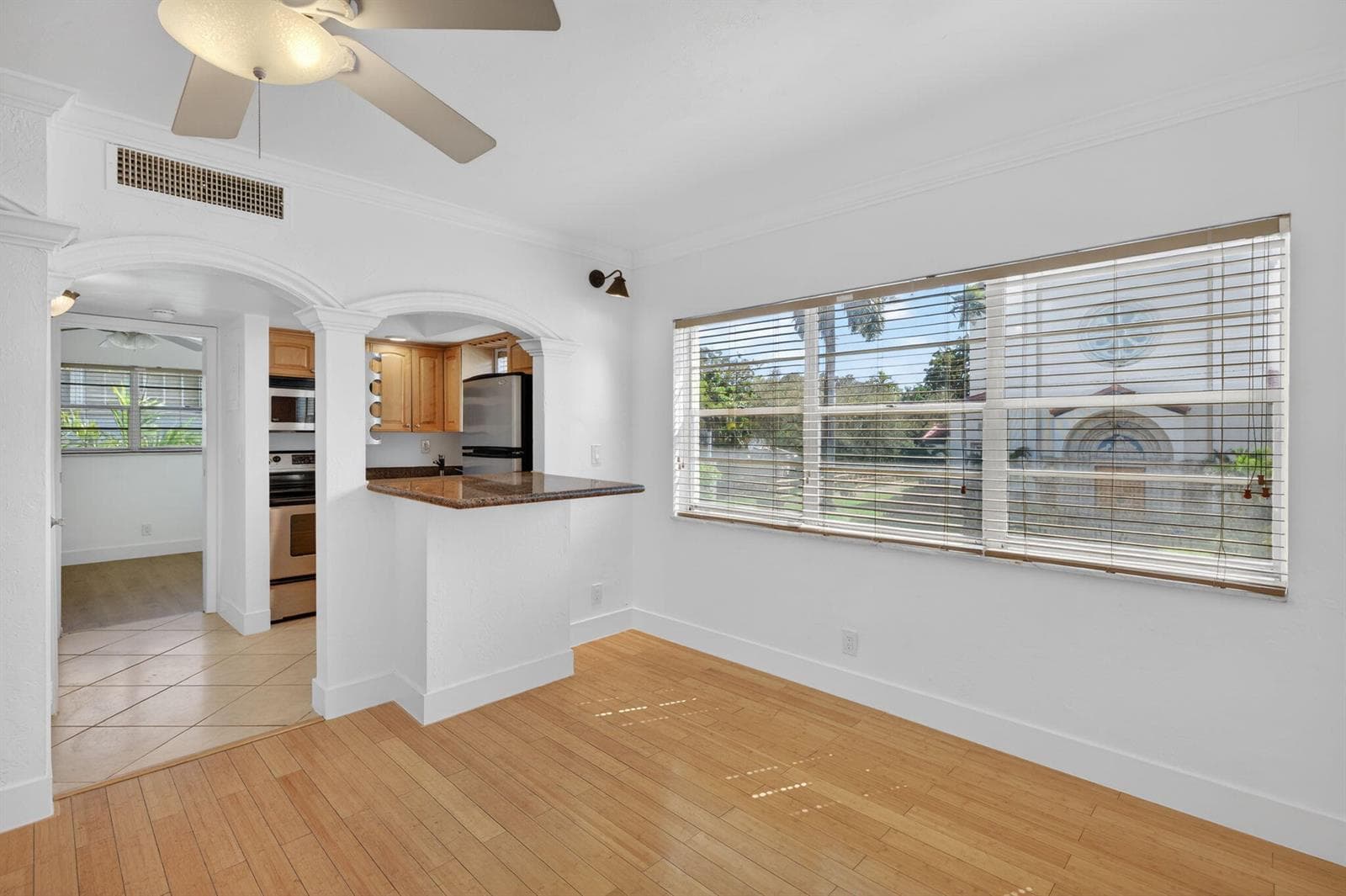 15-web-or-mls-699A5872