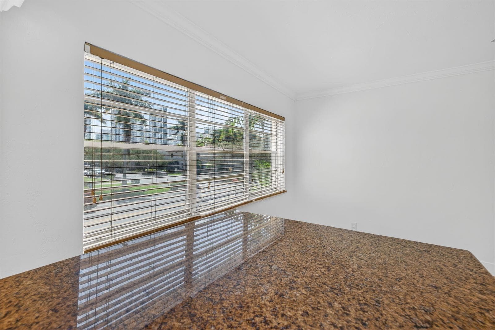 22-web-or-mls-699A5998