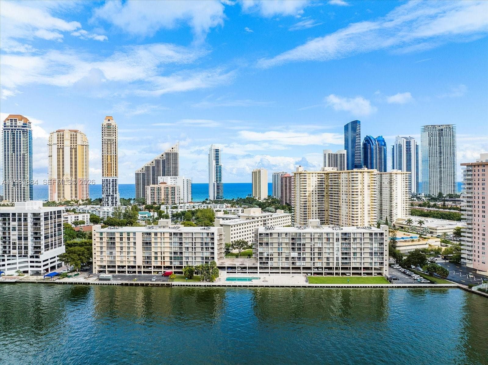 Fairview House · #S-707 in Sunny Isles Beach - Photo 1