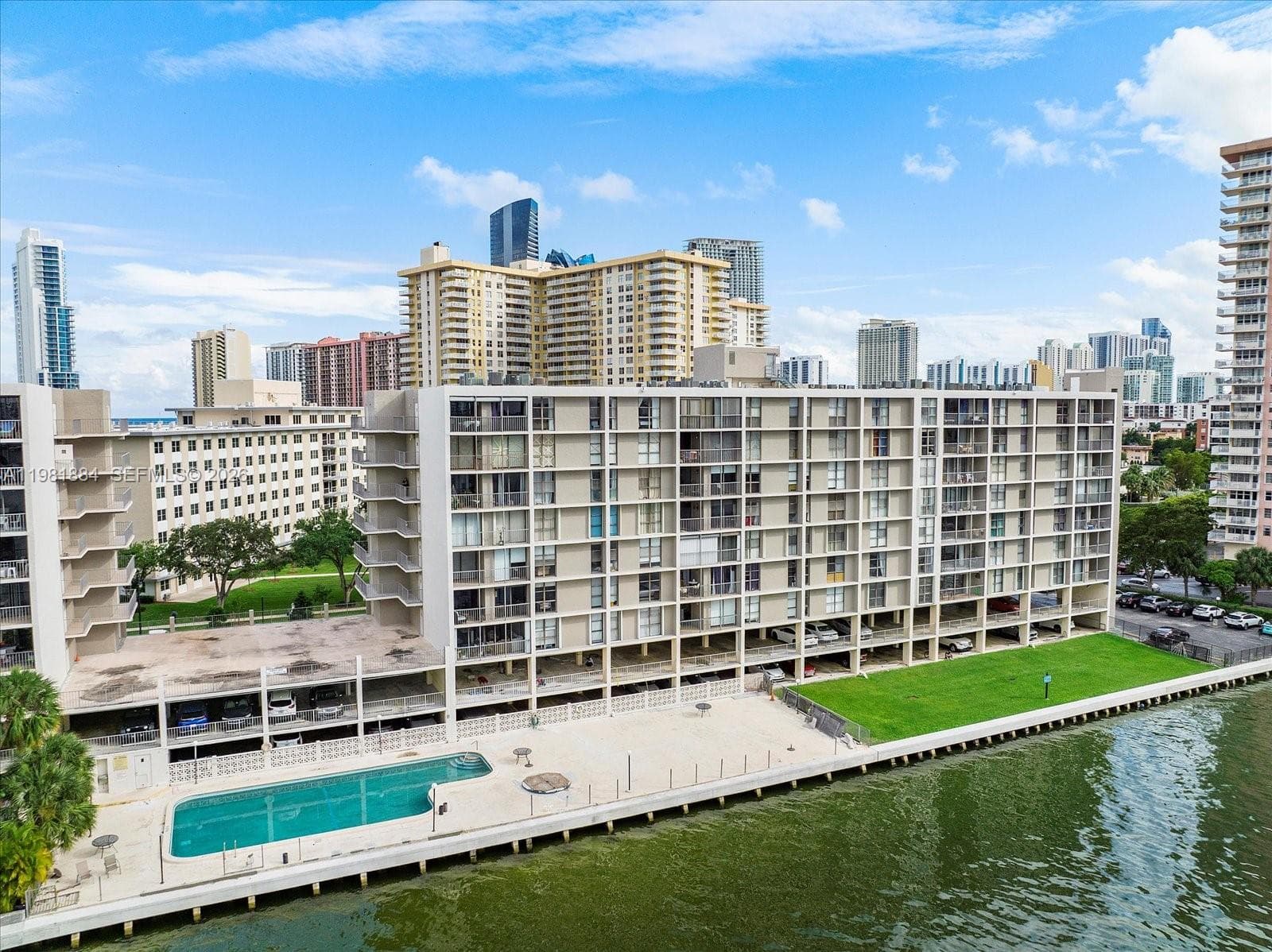 Fairview House · #S-707 in Sunny Isles Beach - Photo 8