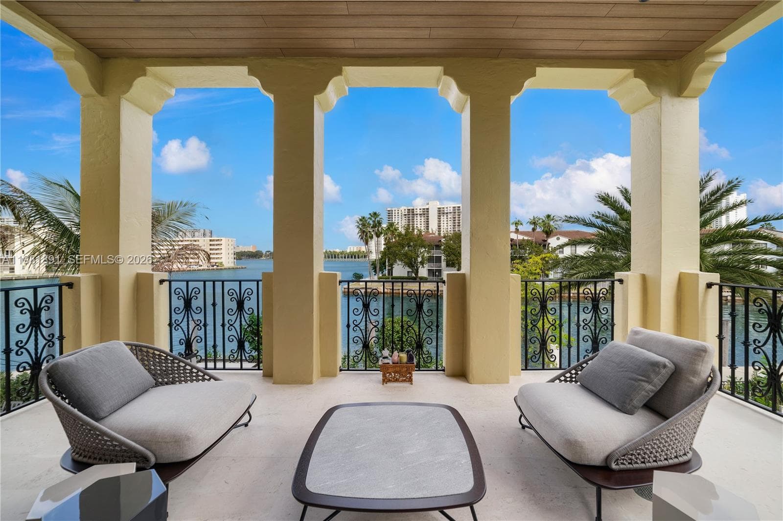 1522 Island Blvd photo 28