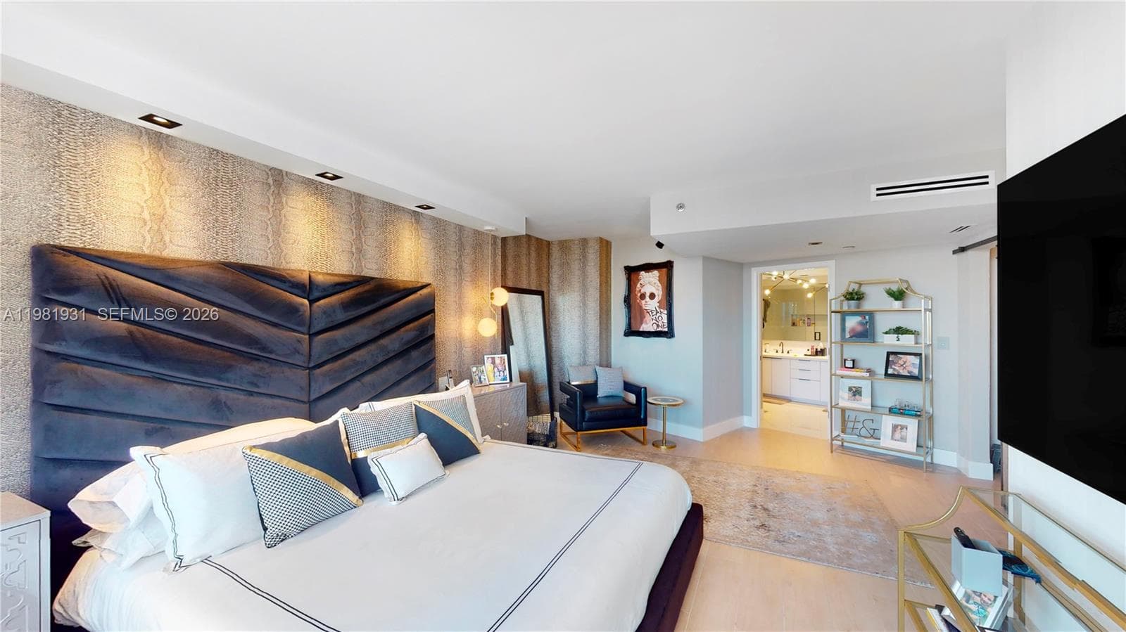 1000 ISL BLVD WILLIAMS IS · #2903 in Aventura - Photo 9