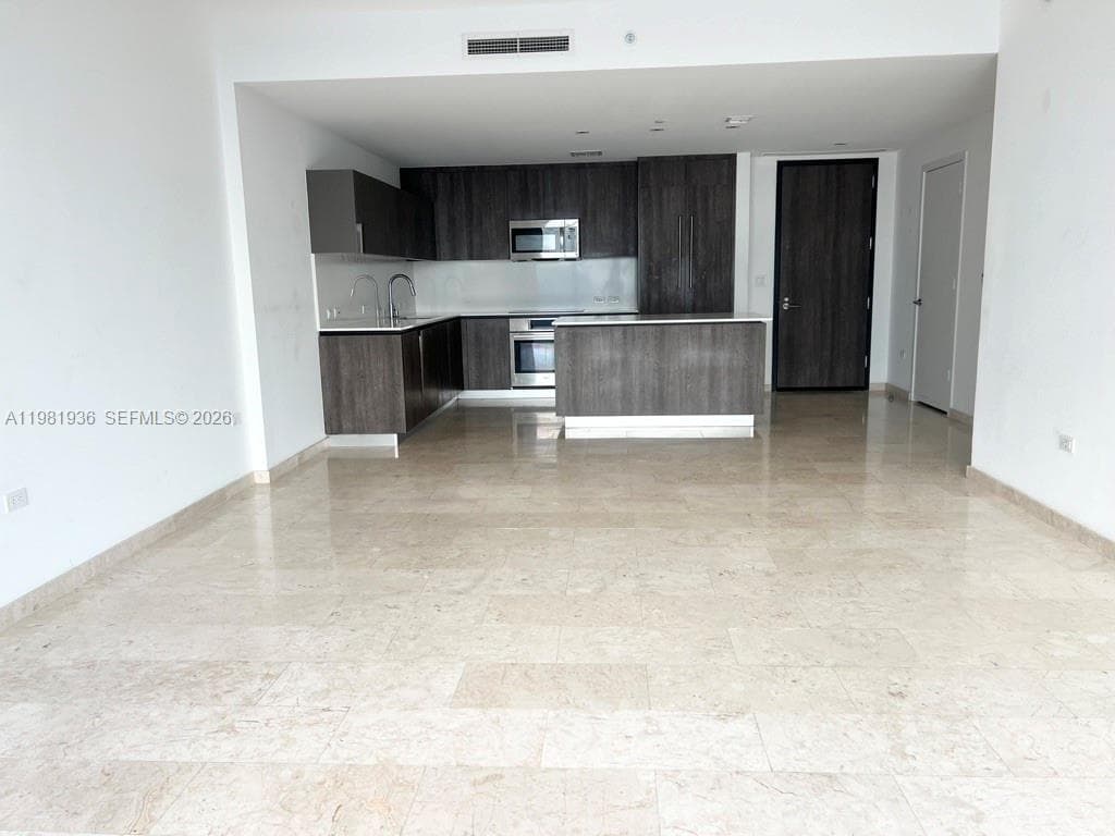 Brickell City Center Reac · #3510 in Miami - Photo 2