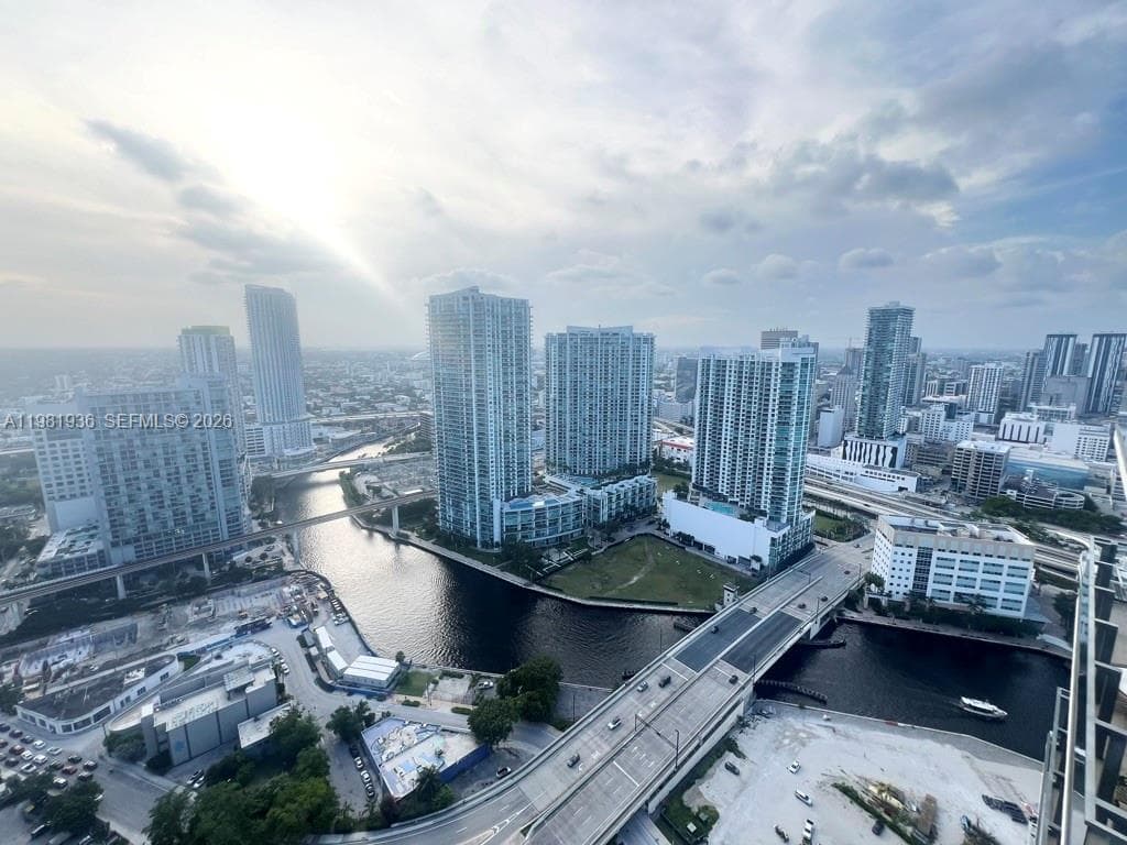Brickell City Center Reac · #3510 in Miami - Photo 7