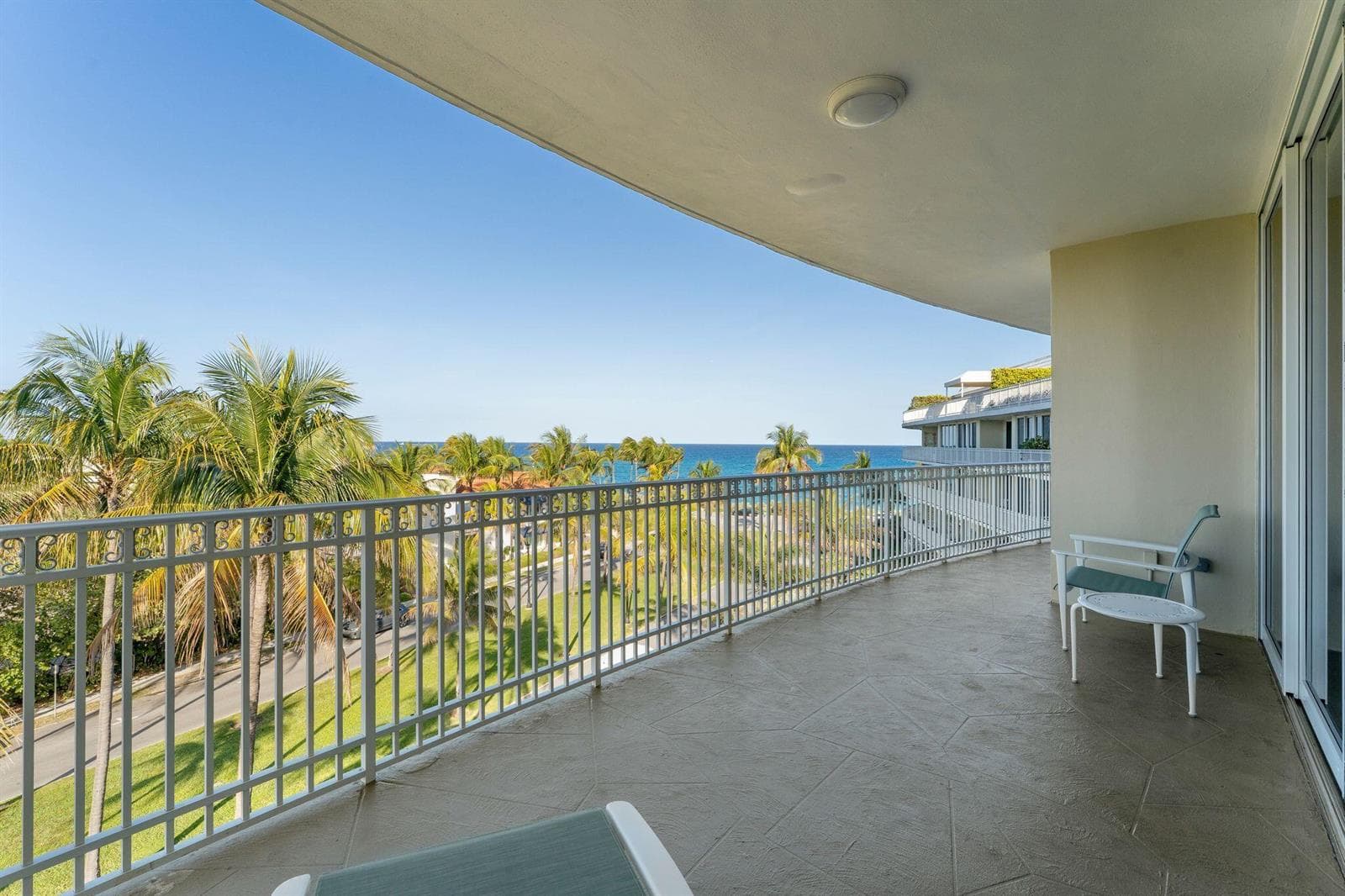 100 Royal Palm Way Apt 5G 15