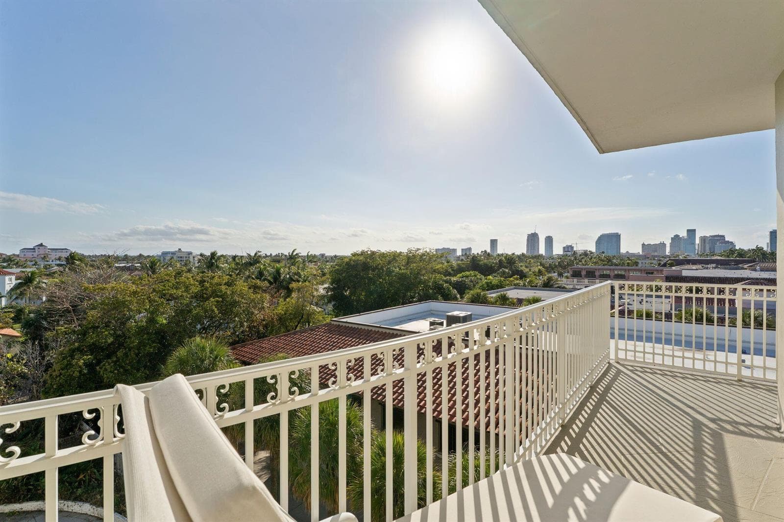 100 Royal Palm Way Apt 5G 50