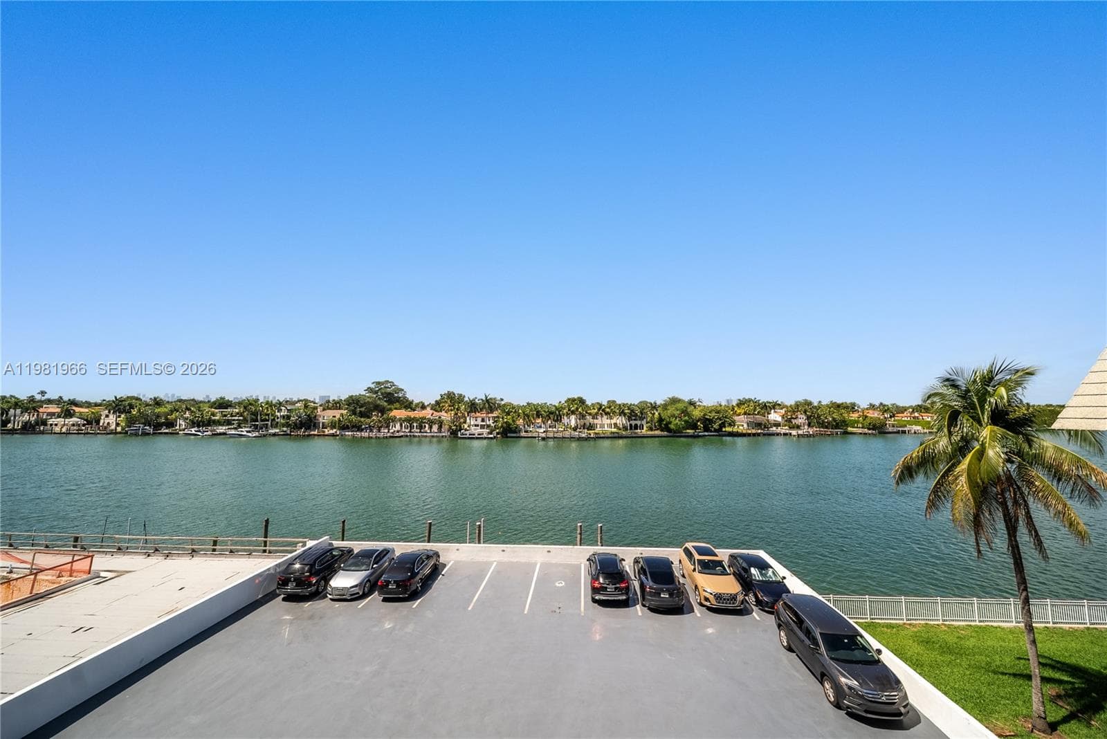 ROYAL EMBASSY CONDO · #4F in Miami Beach - Photo 36