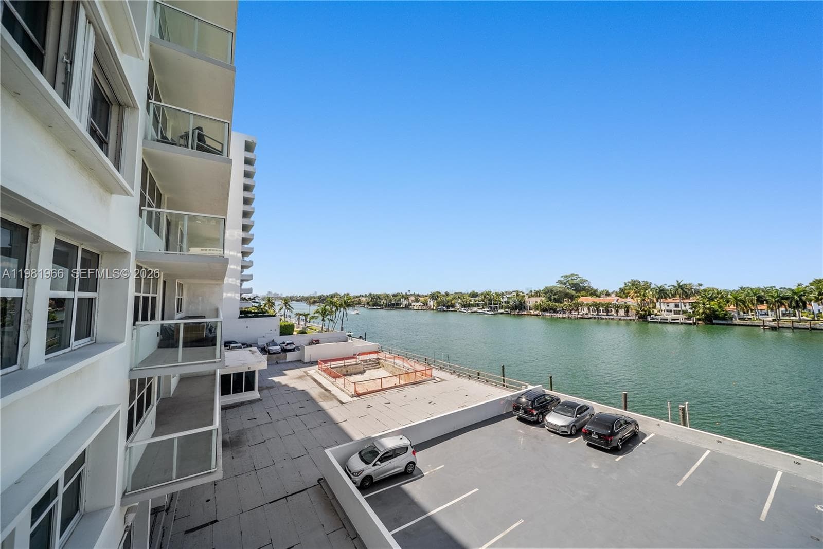 ROYAL EMBASSY CONDO · #4F in Miami Beach - Photo 37