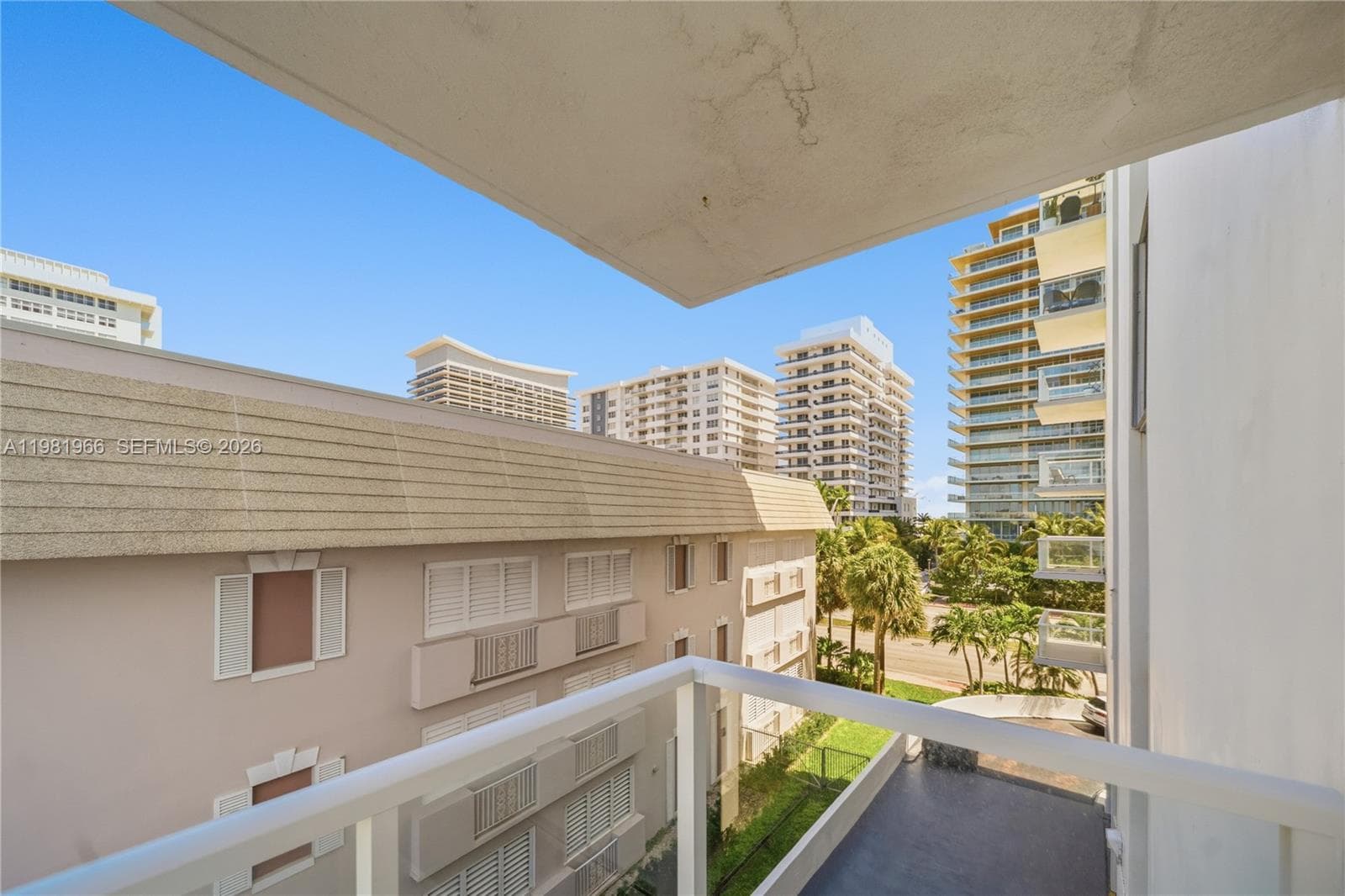 ROYAL EMBASSY CONDO · #4F in Miami Beach - Photo 19