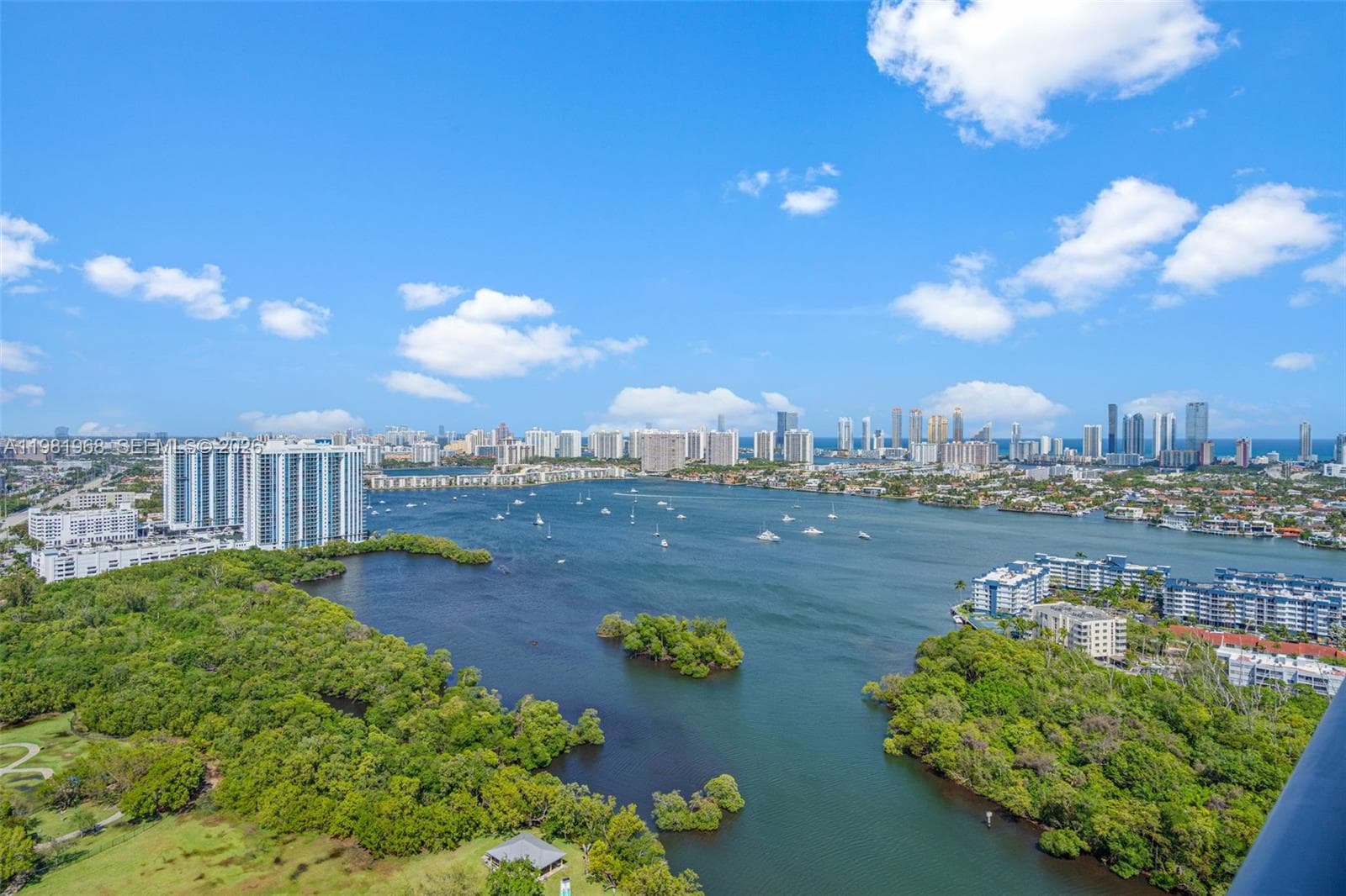 THE HARBOUR NORTH CONDO · #3201 in North Miami Beach - Photo 32