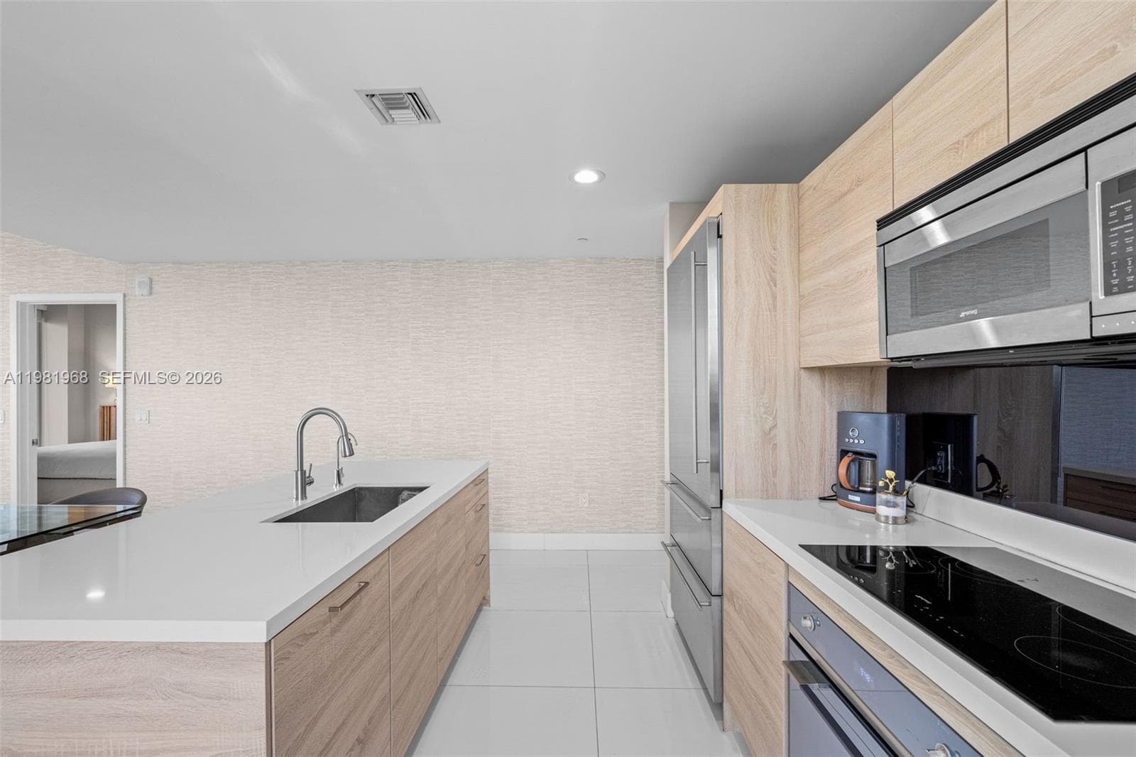 THE HARBOUR NORTH CONDO · #3201 in North Miami Beach - Photo 9