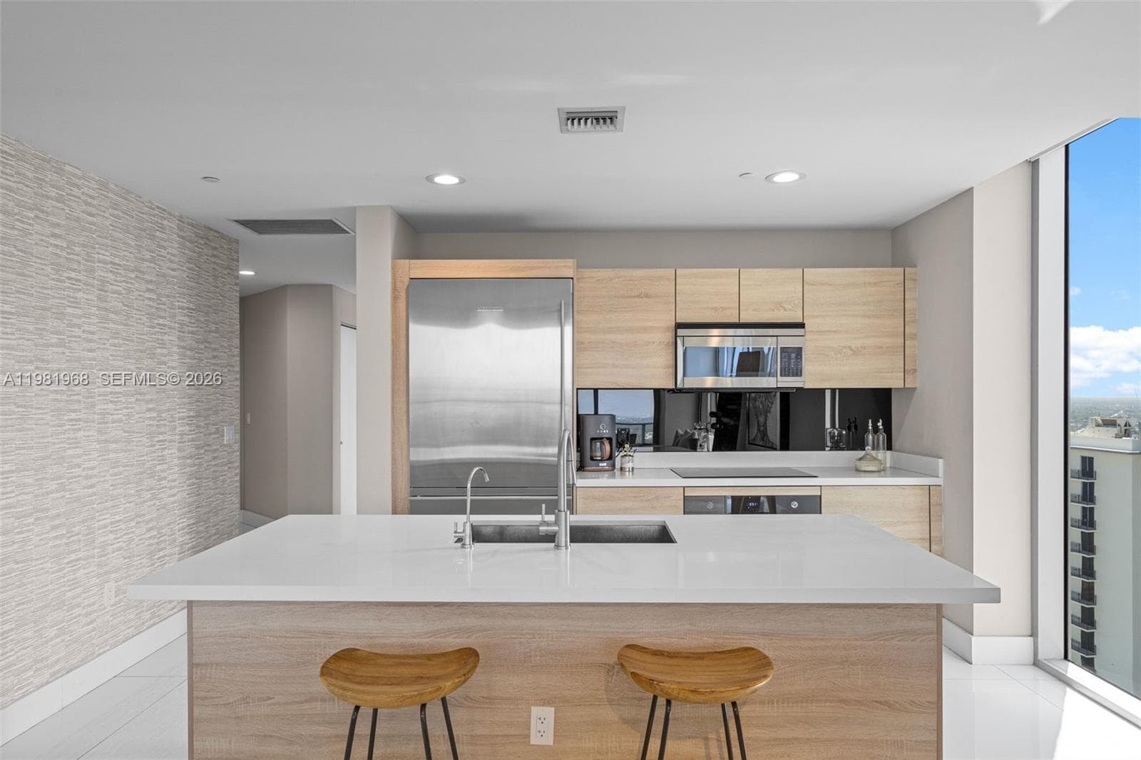 THE HARBOUR NORTH CONDO · #3201 in North Miami Beach - Photo 10