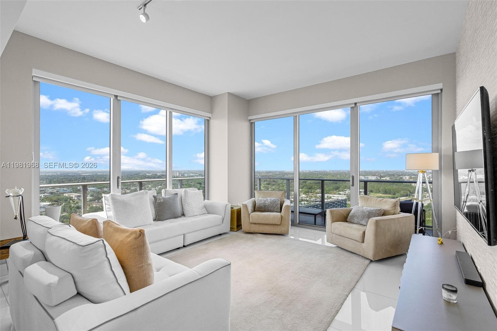 THE HARBOUR NORTH CONDO · #3201 in North Miami Beach - Photo 14