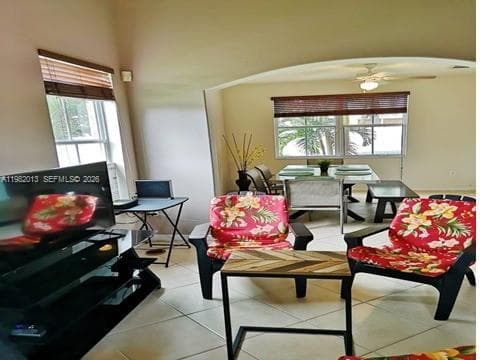 11047 SW 243rd Ln photo 9