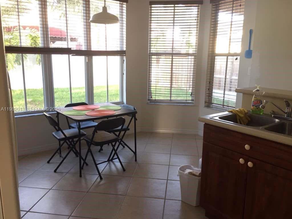 11047 SW 243rd Ln photo 10