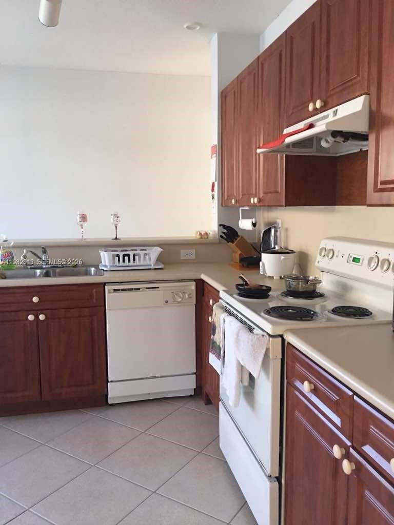 11047 SW 243rd Ln photo 14