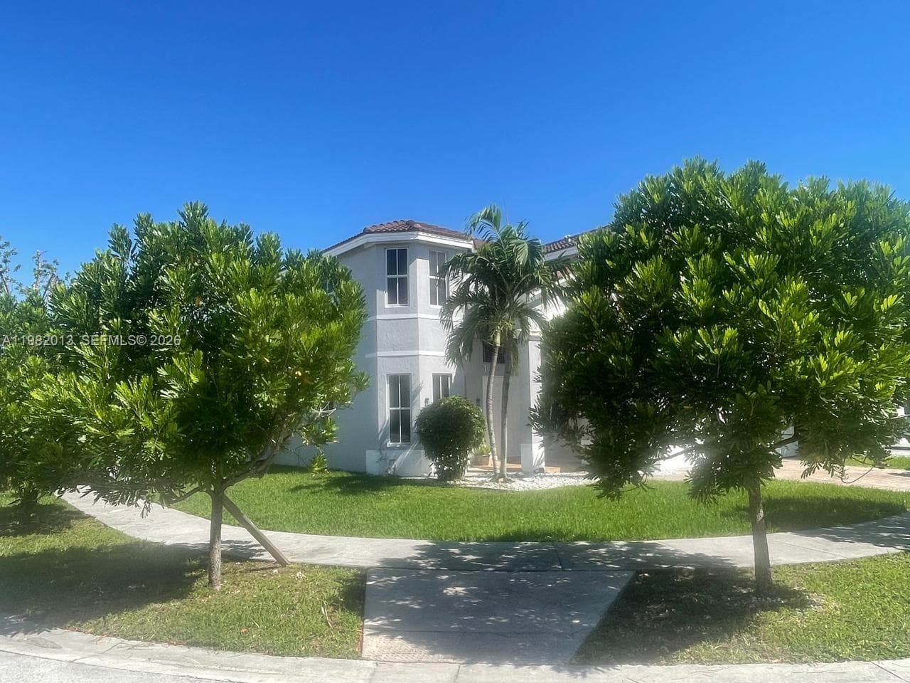 11047 SW 243rd Ln photo 4