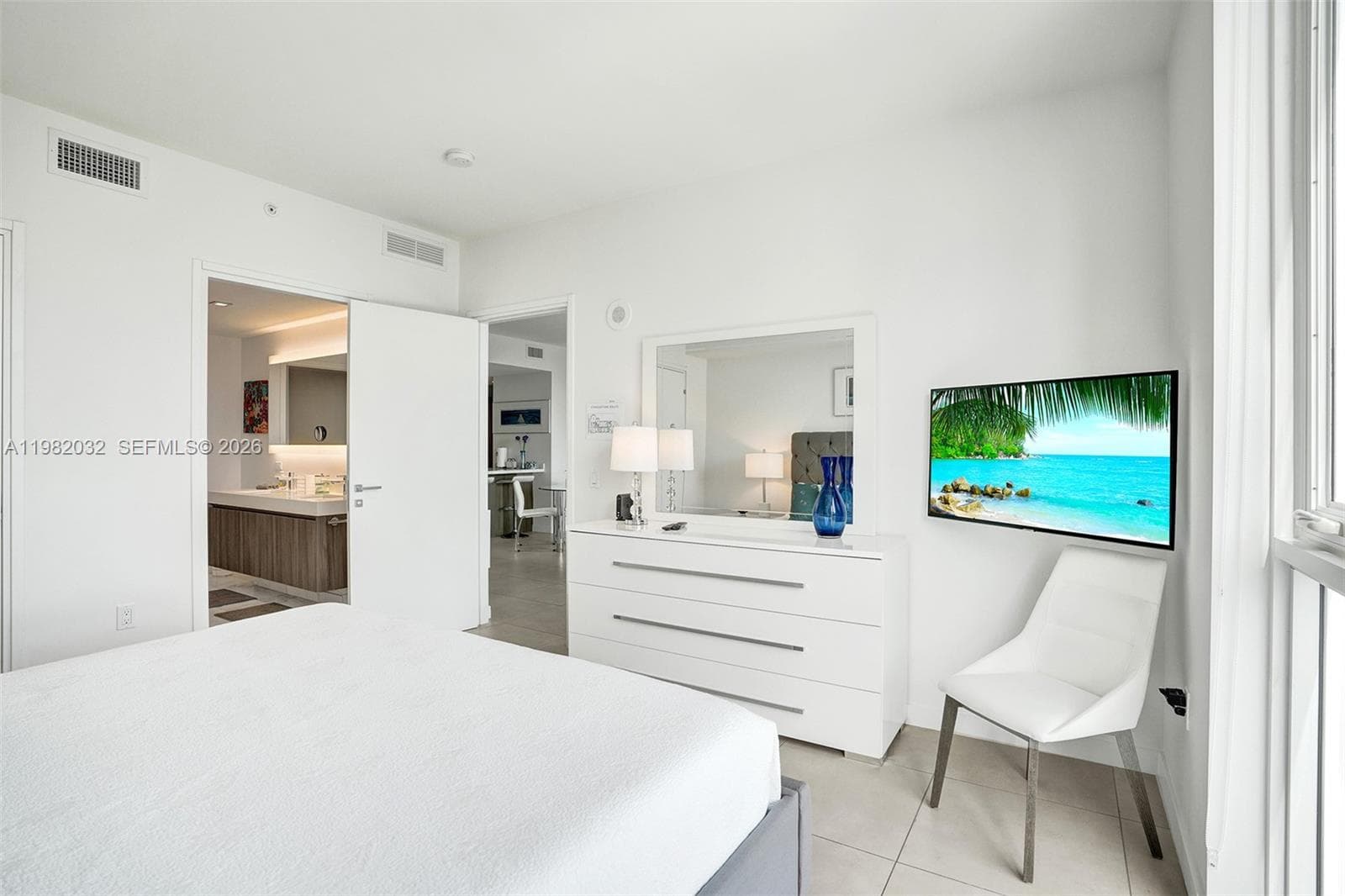 TIFFANY HOUSE CONDO · #813 in Fort Lauderdale - Photo 17