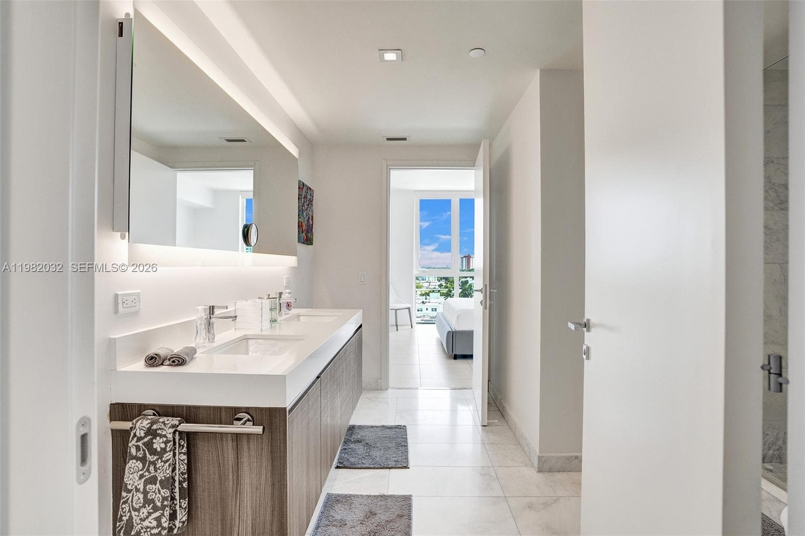 TIFFANY HOUSE CONDO · #813 in Fort Lauderdale - Photo 3