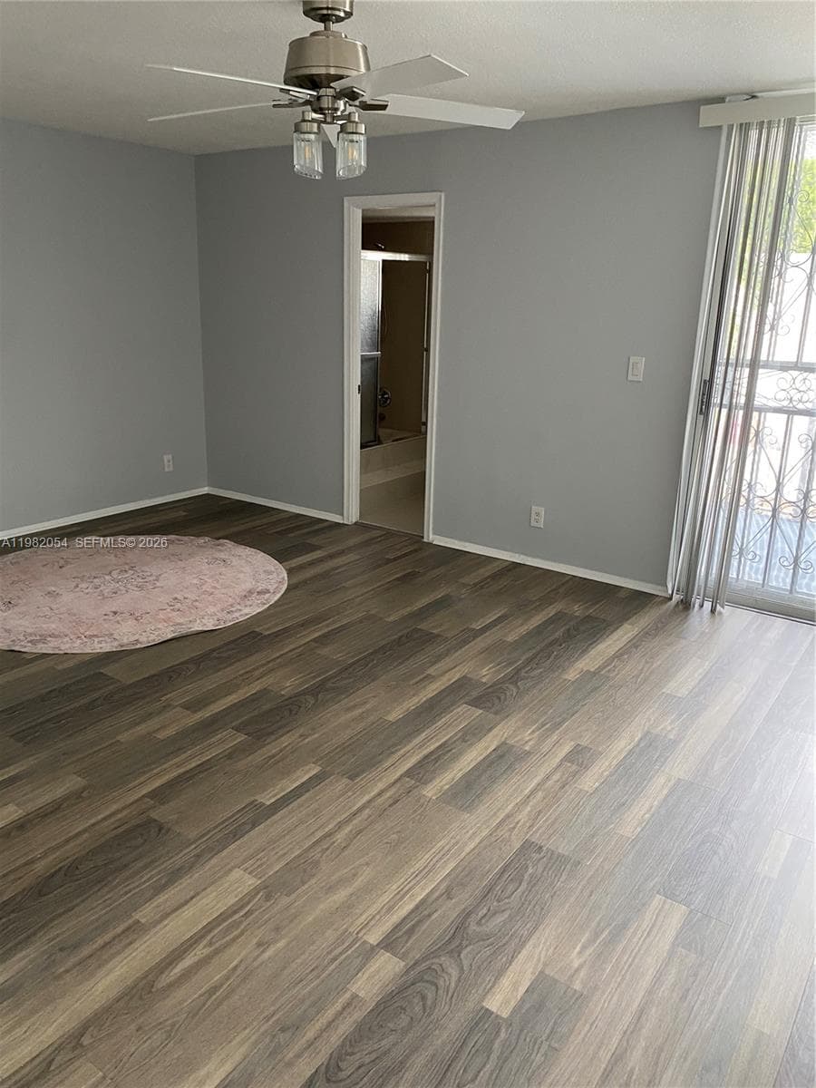 802 NE 26th Ave #802 photo 4