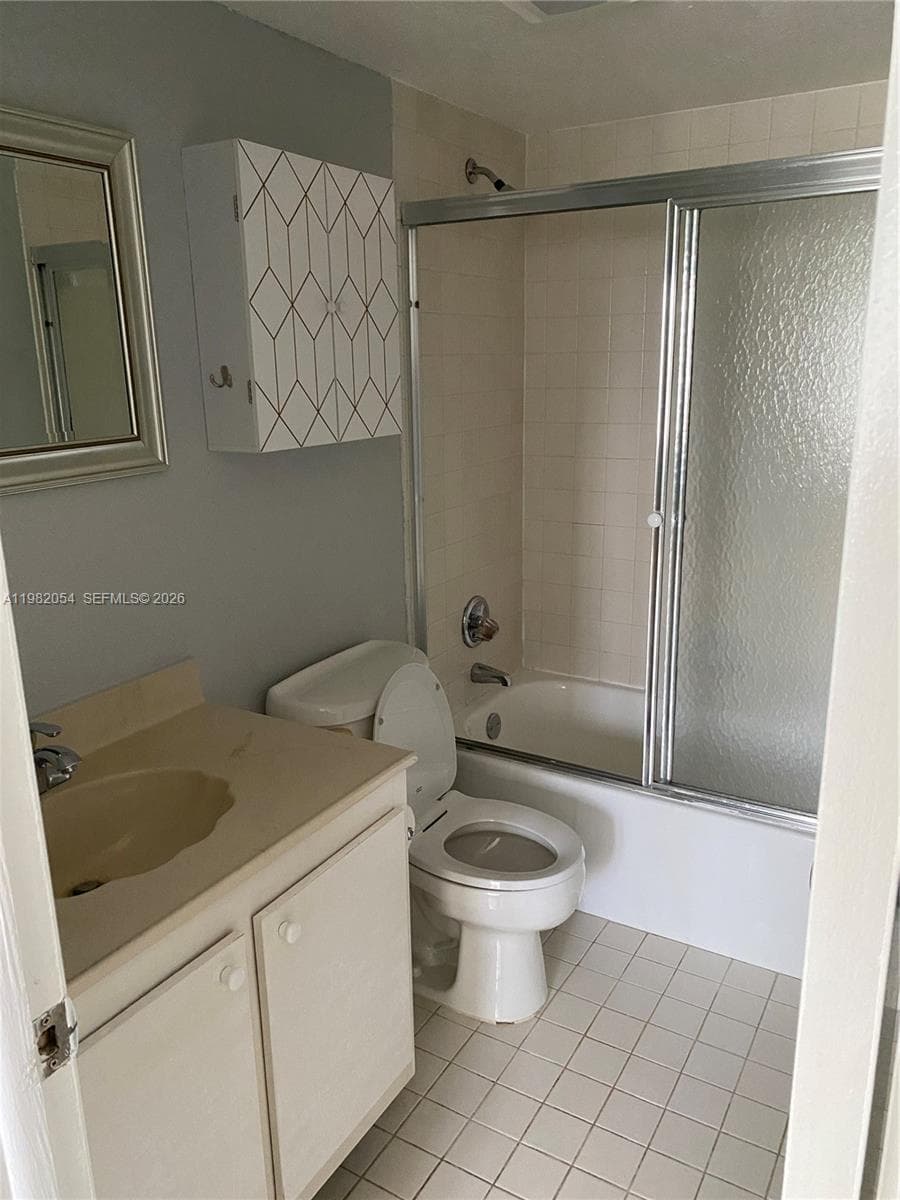 802 NE 26th Ave #802 photo 8