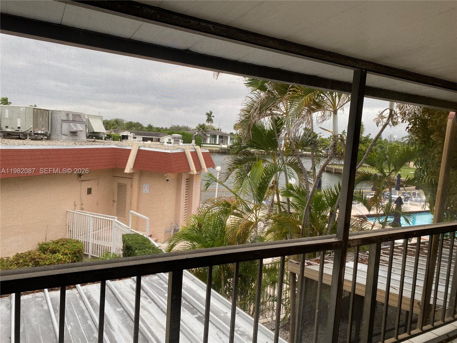1951 Atlantic Shores Blvd #20 photo 13