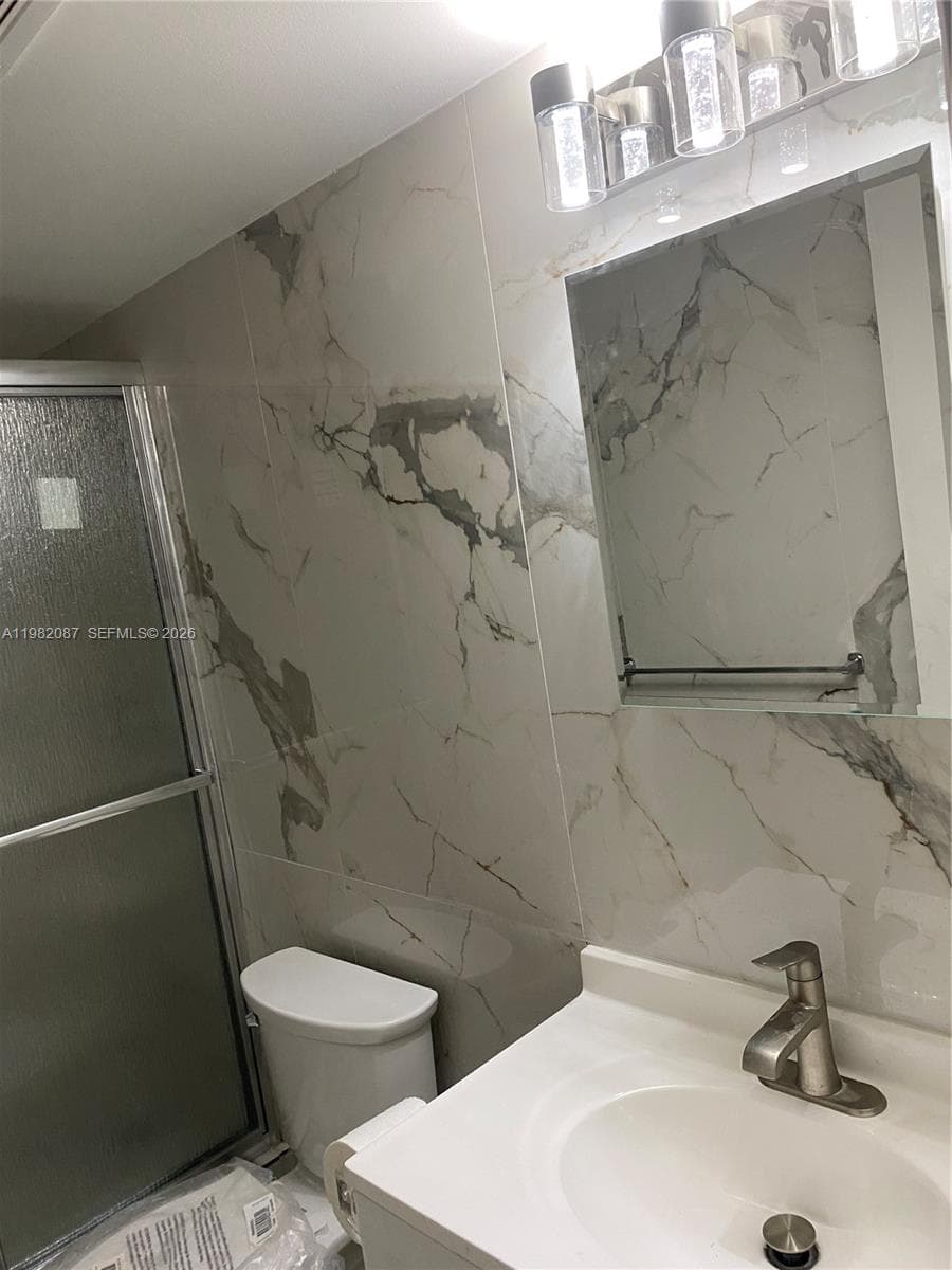 1951 Atlantic Shores Blvd #20 photo 10
