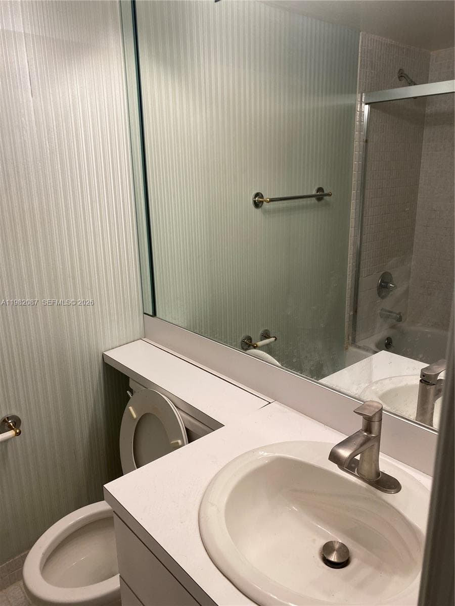 1951 Atlantic Shores Blvd #20 photo 11