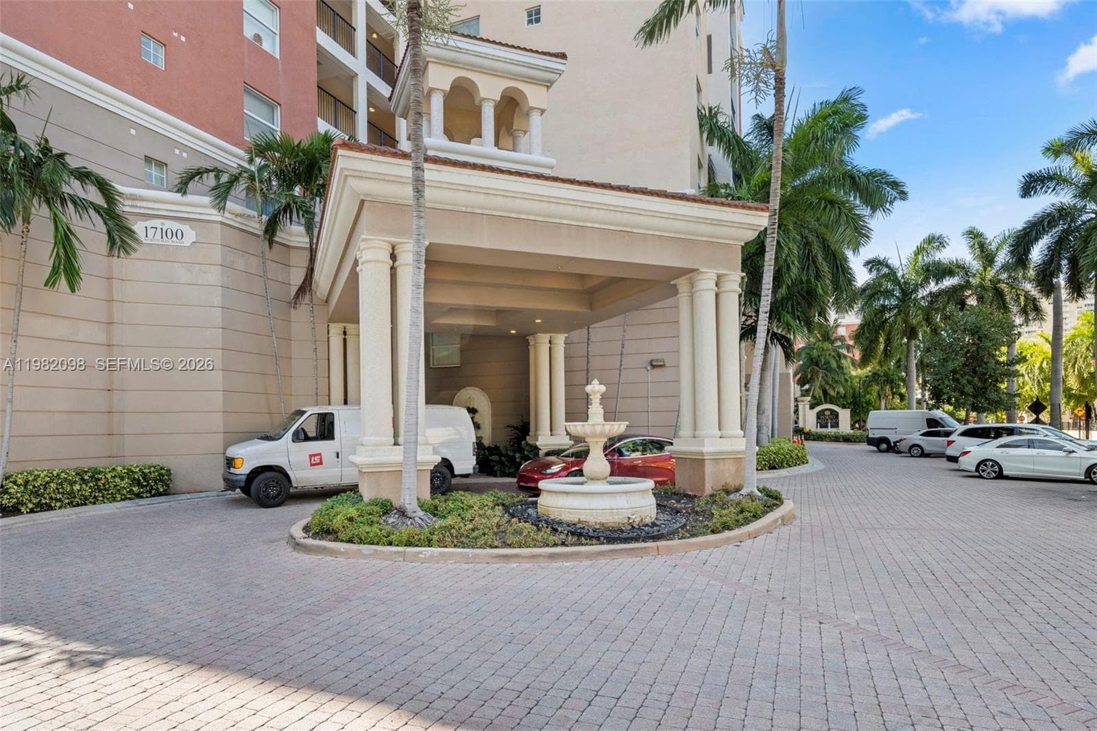 Porto Bellagio · #3312 in Sunny Isles Beach - Photo 8