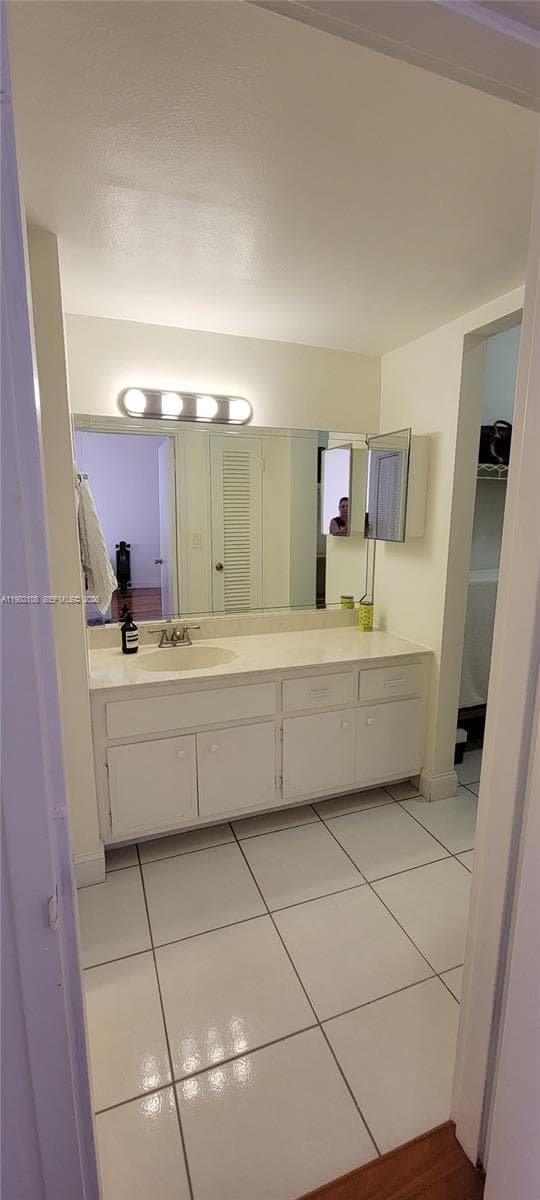 SOUTH BAY CLUB CONDO · #PH-37 in Miami Beach - Photo 10