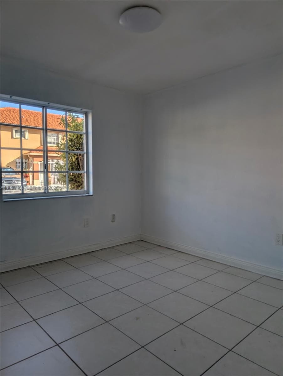 WEST PALM VILLAS III · #109 in Hialeah - Photo 16