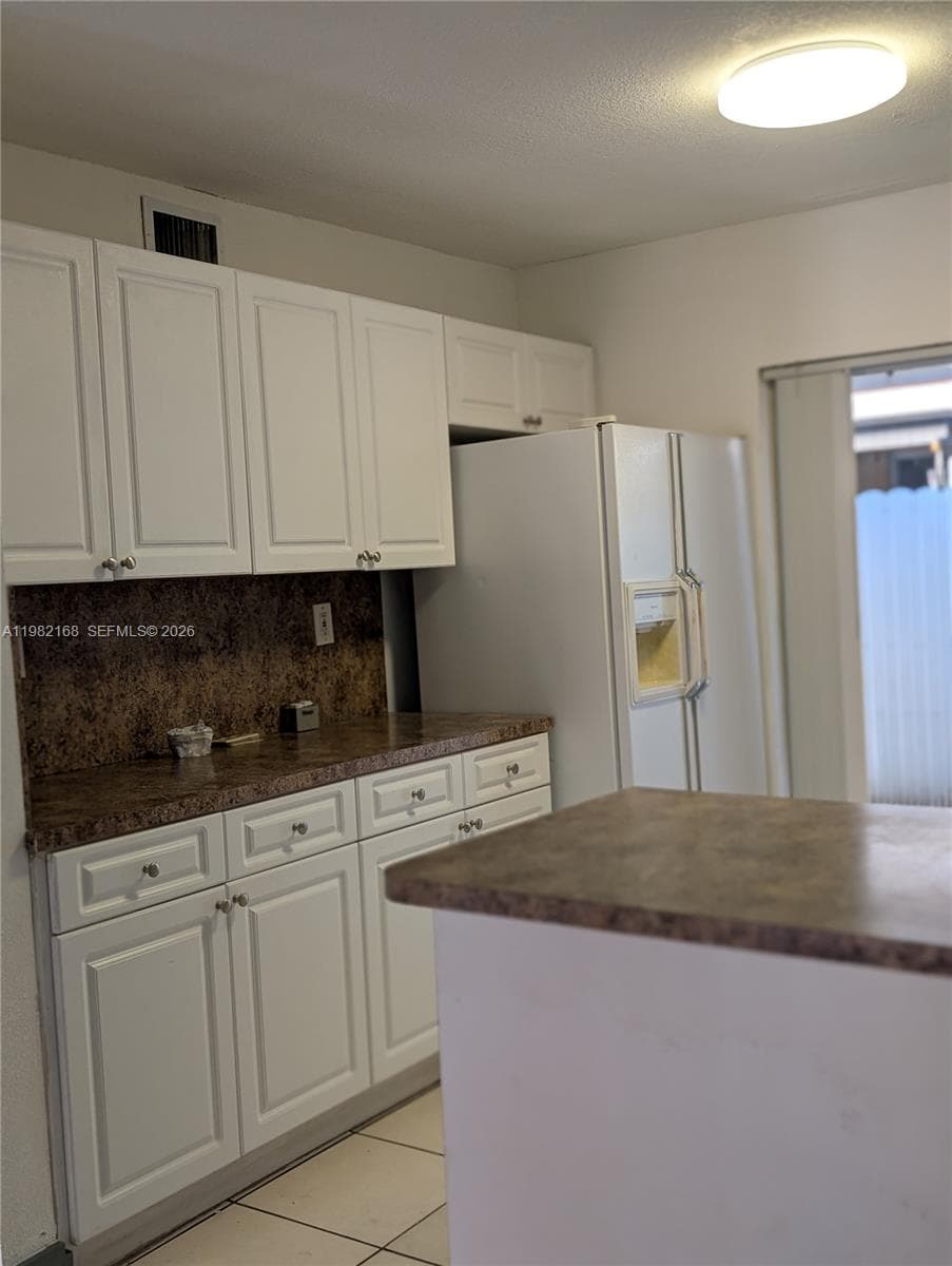 WEST PALM VILLAS III · #109 in Hialeah - Photo 7