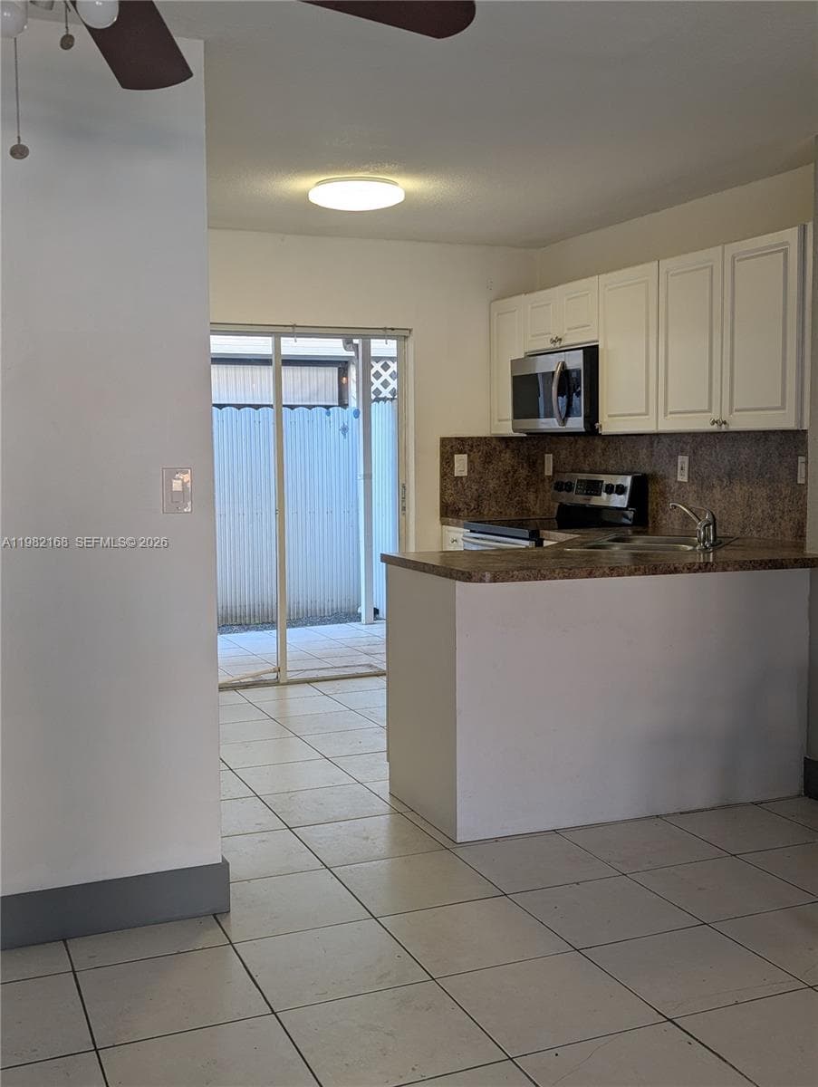 WEST PALM VILLAS III · #109 in Hialeah - Photo 10