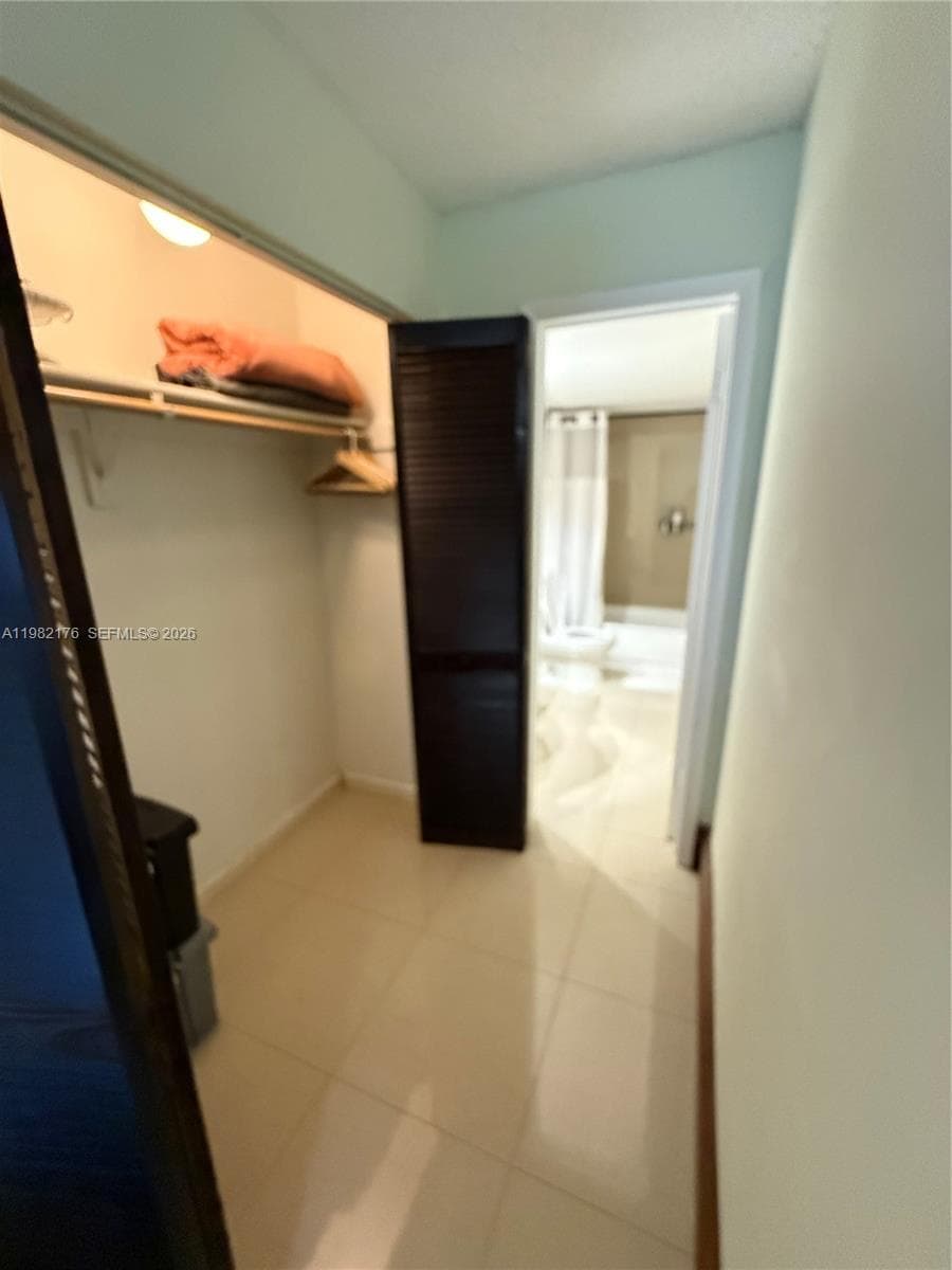 MARBELLA TOWER CONDO · #605 in Sunny Isles Beach - Photo 17