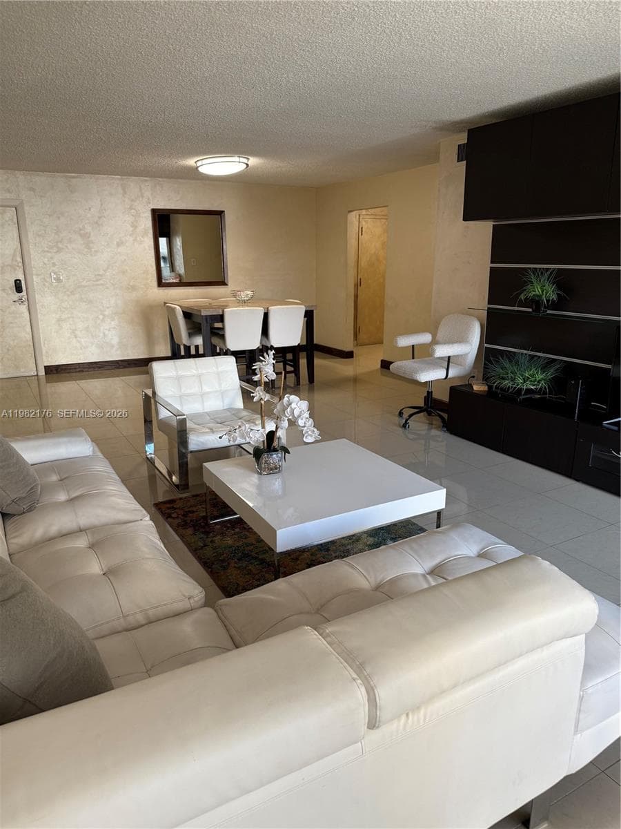 MARBELLA TOWER CONDO · #605 in Sunny Isles Beach - Photo 3
