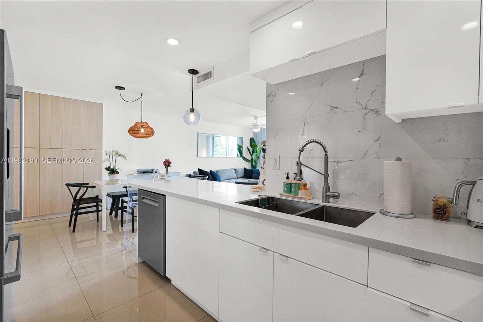 BAY POINT EAST CONDO · #201 in Miami Beach - Photo 5