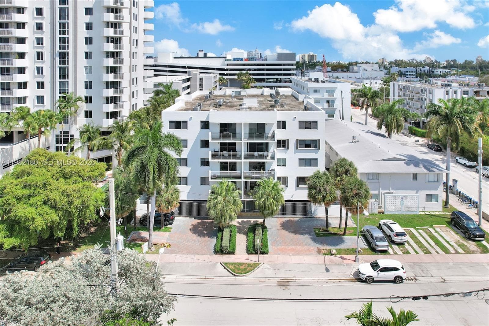 BAY POINT EAST CONDO · #201 in Miami Beach - Photo 33