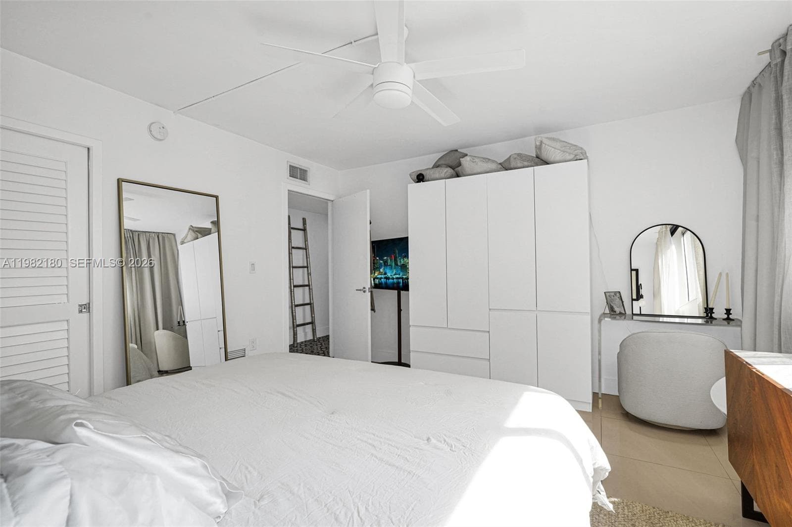 BAY POINT EAST CONDO · #201 in Miami Beach - Photo 19