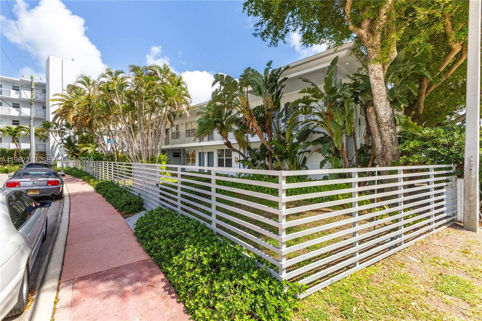 Helen Mar · #J in Miami Beach - Photo 15