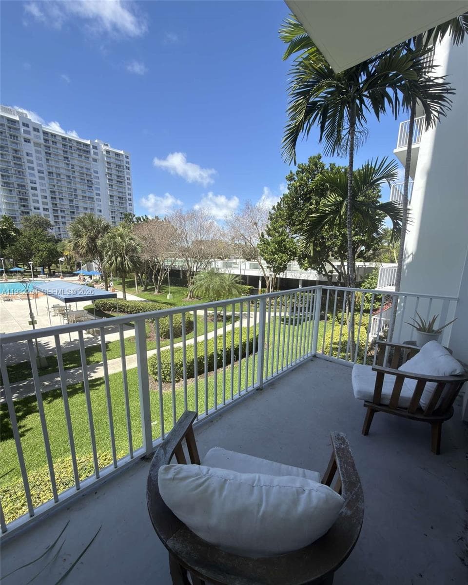 ADMIRALS PORT CONDO WEST · #212E in Aventura - Photo 5