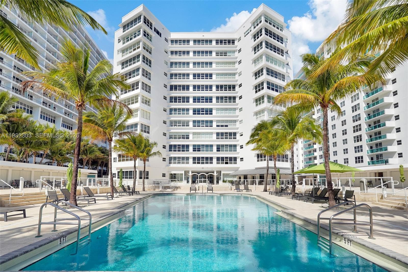 THE EXECUTIVE CONDO · #4A in Miami Beach - Photo 4