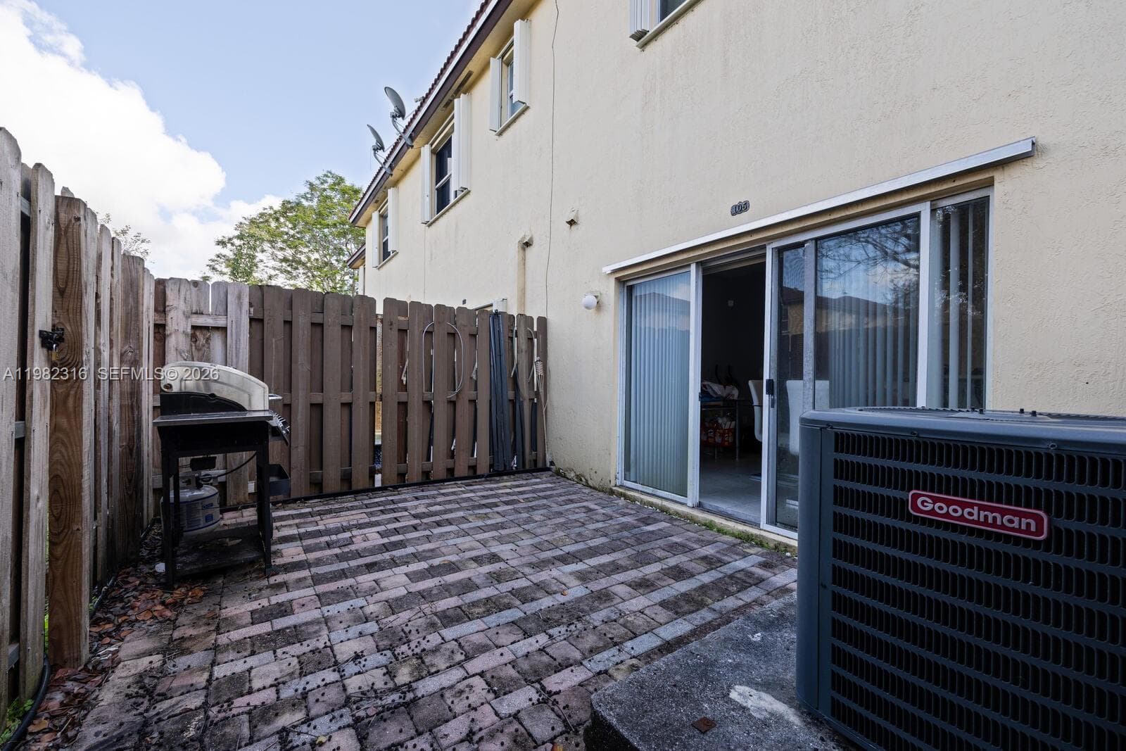 3335 NE 13th Cir Dr # 27 #105-27 photo 12
