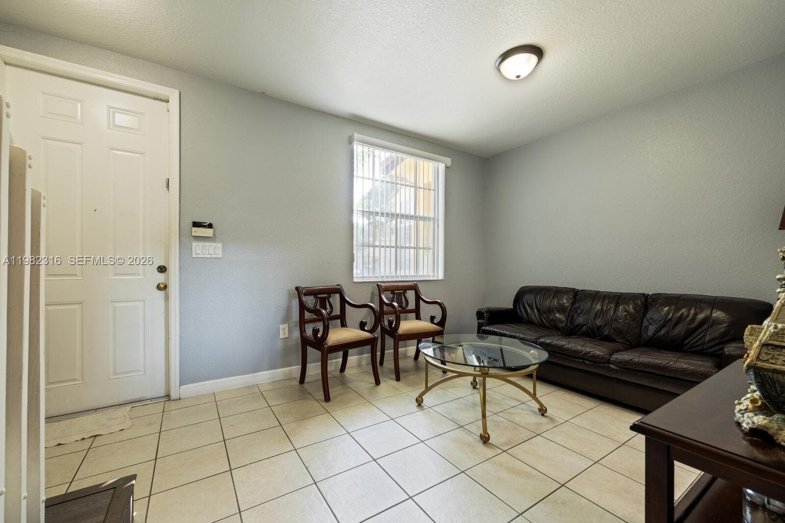 3335 NE 13th Cir Dr # 27 #105-27 photo 3