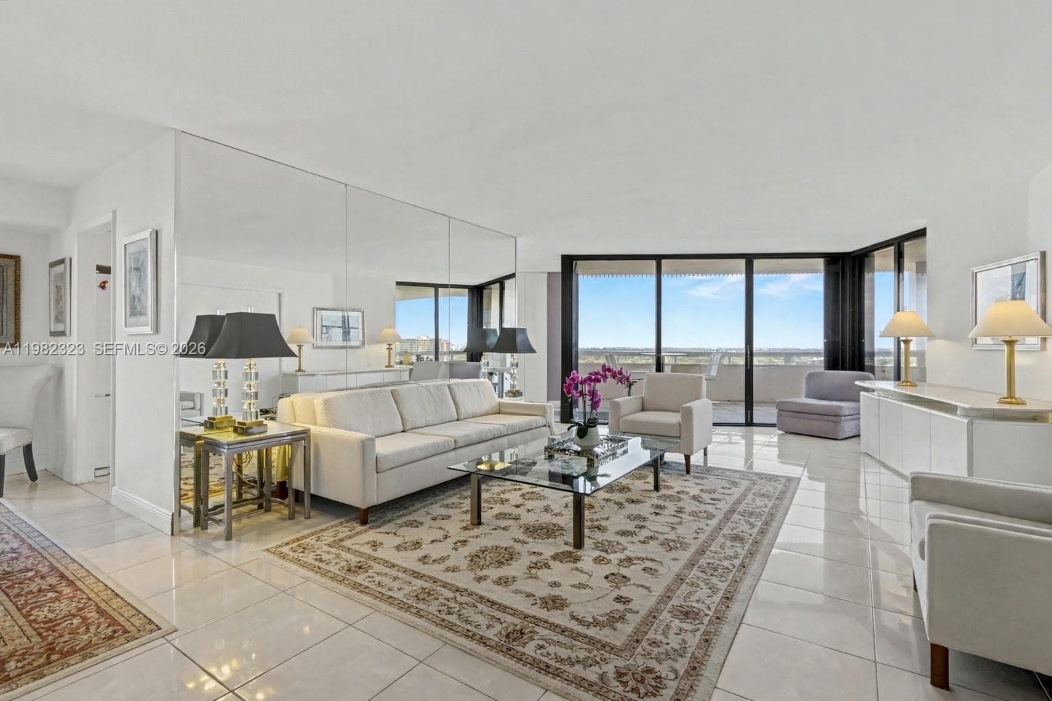 TOWERS OF QUAYSIDE CONDO · #PH11 in Miami - Photo 3