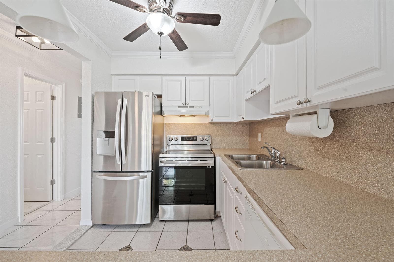 10-web-or-mls-1780-se-4th-st-11